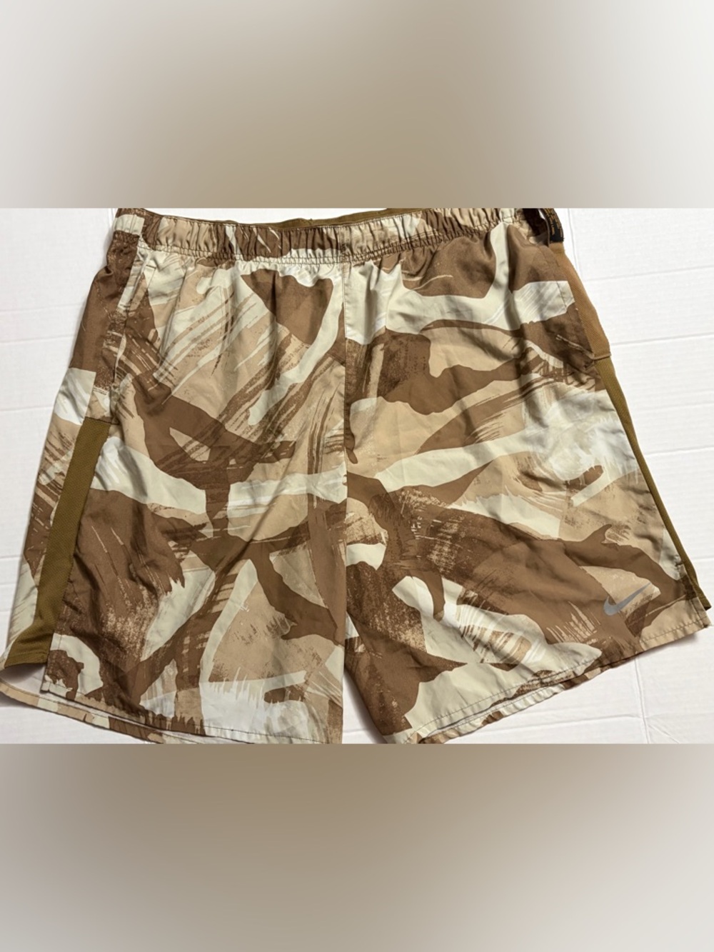 Nike Challenger Dri-fit 7 Lined Running Shorts Cascade Brushstroke Camo Brown XL